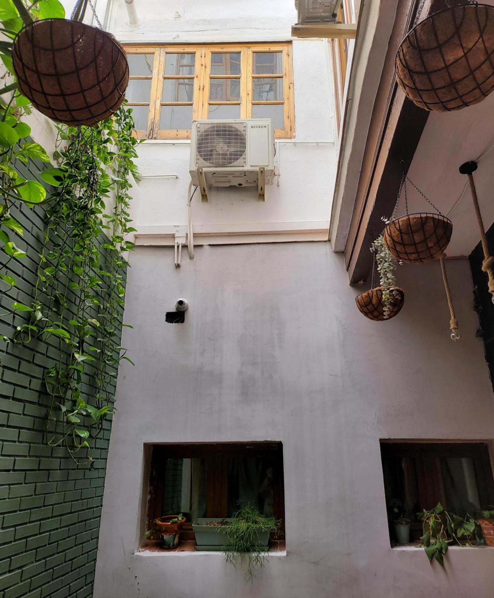 Auberge de jeunesse Bbtk Málaga Extérieur photo